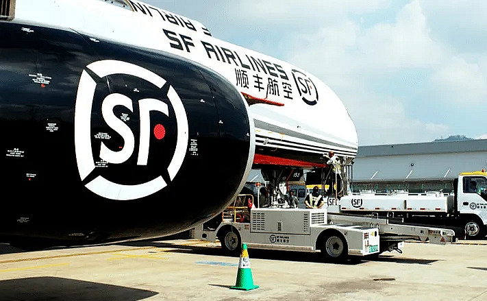 顺丰云仓做什么的，和顺丰快递是什么关系？